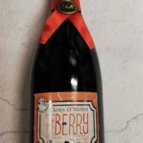 Magnum Cairn O'Mohr Sparkling Strawberry